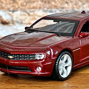 Chevrolet Camaro 2010 | Model car | Diecast car | 1:41 scale model car | diecast collectible item | Die cast Model car | Camaro