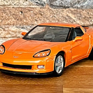 Chevrolet Corvette C6 Z06 2007 | Voiture miniature 1/36 | Modèle réduit de voiture à l'échelle 1/36 | modèle réduit de voiture en métal | Article de collection moulé sous pression