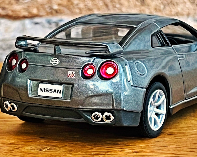 Nissan GT-R R35 2009 | Model Car | 1/36 Diecast Car | 1/36 Scale Model ...