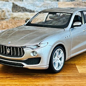 Maserati Levante, Diecast modelauto, Diecast car, schaalmodel 1:24, automodel, miniatuurauto, verzamelitem, Maserati