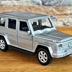 Mercedes Benz G500 | 1/36 diecast car | 1/36 scale model car | car model metal | Diecast collectible item | Mercedes Benz Diecast