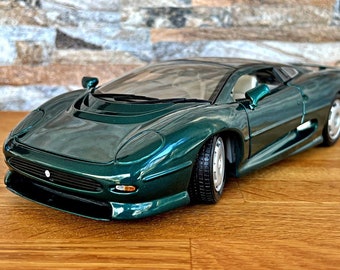 トップマルケス JAGUAR XJ 220 1/18 ミニカー Y0952 楽天市場】トップマルケス 1/18 ジャガー XJ 220 1992Top