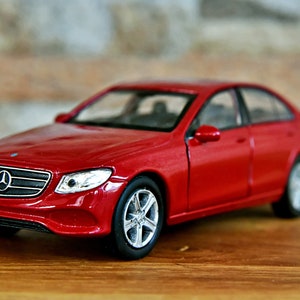 Mercedes E400 | 1/38 diecast car | 1/38 scale model car | car model metal | Diecast collection item |Mercedes Benz E400