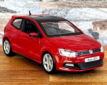 フォルクスワーゲン ポロ GTi | モデルカー | 1/24スケール モデルカー