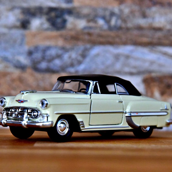 Chevrolet Belair 1953, 1/36 diecast car, 1/36 scale model car, vintage car 1/36, car model metal, Diecast collection, 1950s model car