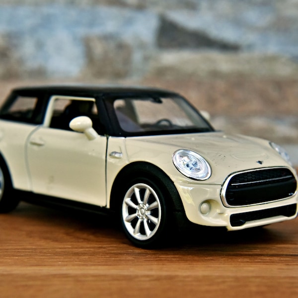 Mini Cooper , New Mini Hatch, model metal car, scale 1/38 model car, 1/38 diecast , Car Model, Diecast Mini Cooper