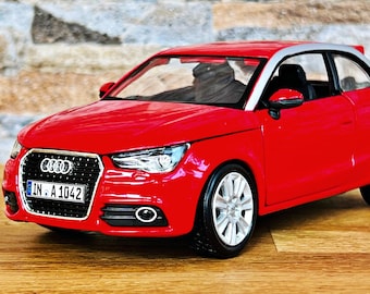 Audi A1 | Modèle réduit de voiture | Voiture moulée sous pression | Modèle réduit de voiture à l'échelle 1/24 | Objet de collection moulé sous pression au 1/24 | Audi moulée sous pression | Modèle moulé sous pression
