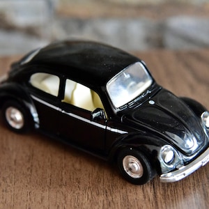 Volkswagen Classical Beetle , model car, 1/34 diecast car, 1/34 scale model car, vintage model car , car model metal, Diecast VW