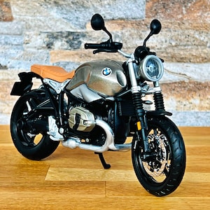 BMW R nine T Scrambler , scale 1/12, Model motorcycle, 1/12 diecast collectible item, motorcycle model, BMW Diecast motorcycle