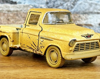 1955 Chevy Stepside Monster Truck – 1:32 Diecast Collectible Model