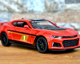 2017 Chevrolet Camaro ZL1 Police Diecast – Kinsmart 1:38 Scale, 5-Pack Cop Cars