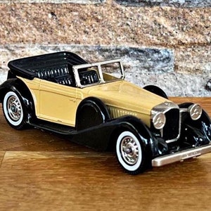 1938 Lagonda Drophead Coupe , Vintage diecast car, 1/43 Scale model car, metal car model, old classic car, diecast car, Collection item, 30s