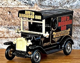 1928 フォード モデル T、ヴィンテージ ダイキャスト カー、スケール