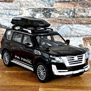 issan Patrol | Modellauto | Diecast Auto | 1/32 Modellauto | Automodell | Die Cast Auto | Sammlerstück | issan Diecast jeep