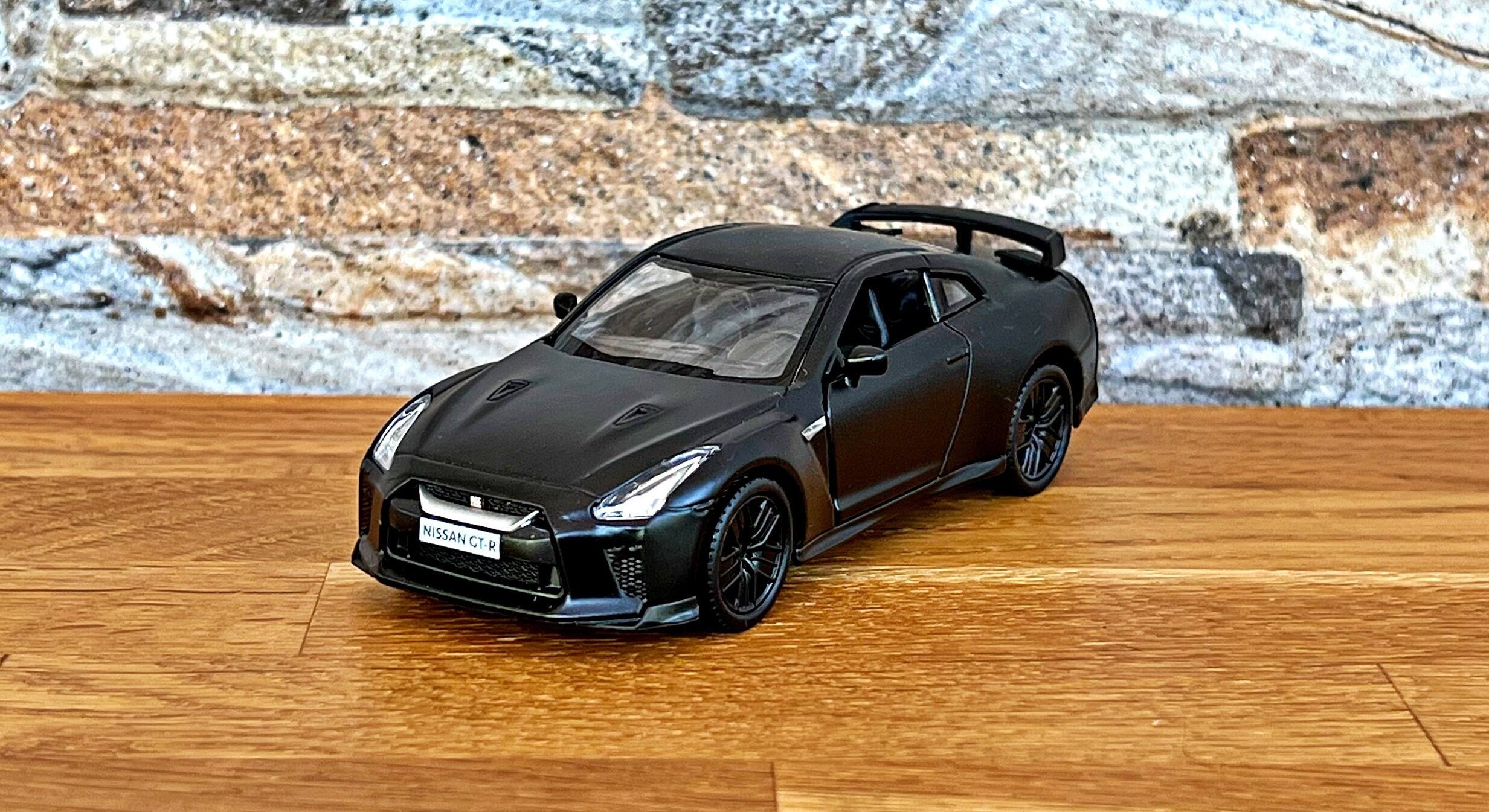 Nissan GT-R R35 | 1/36 Scale Model Car | Diecast Car Model | Die