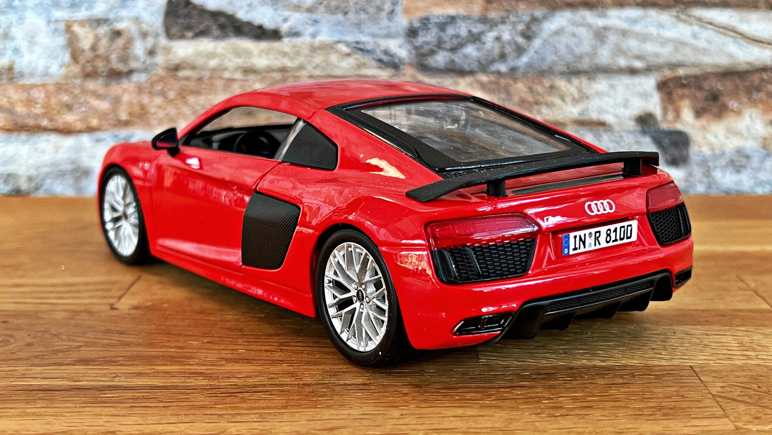 Audi R8 V10 Plus | Model Car | 1:24 Diecast Car | 1/24 Scale Model Car ...