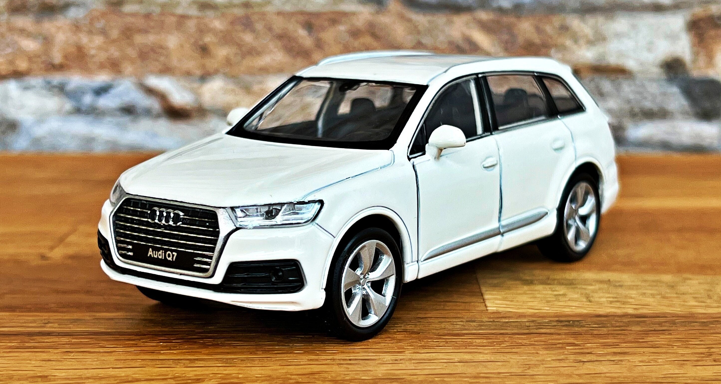 Audi Q7 | Model Car | Diecast Car | 1/38 Scale Model Car