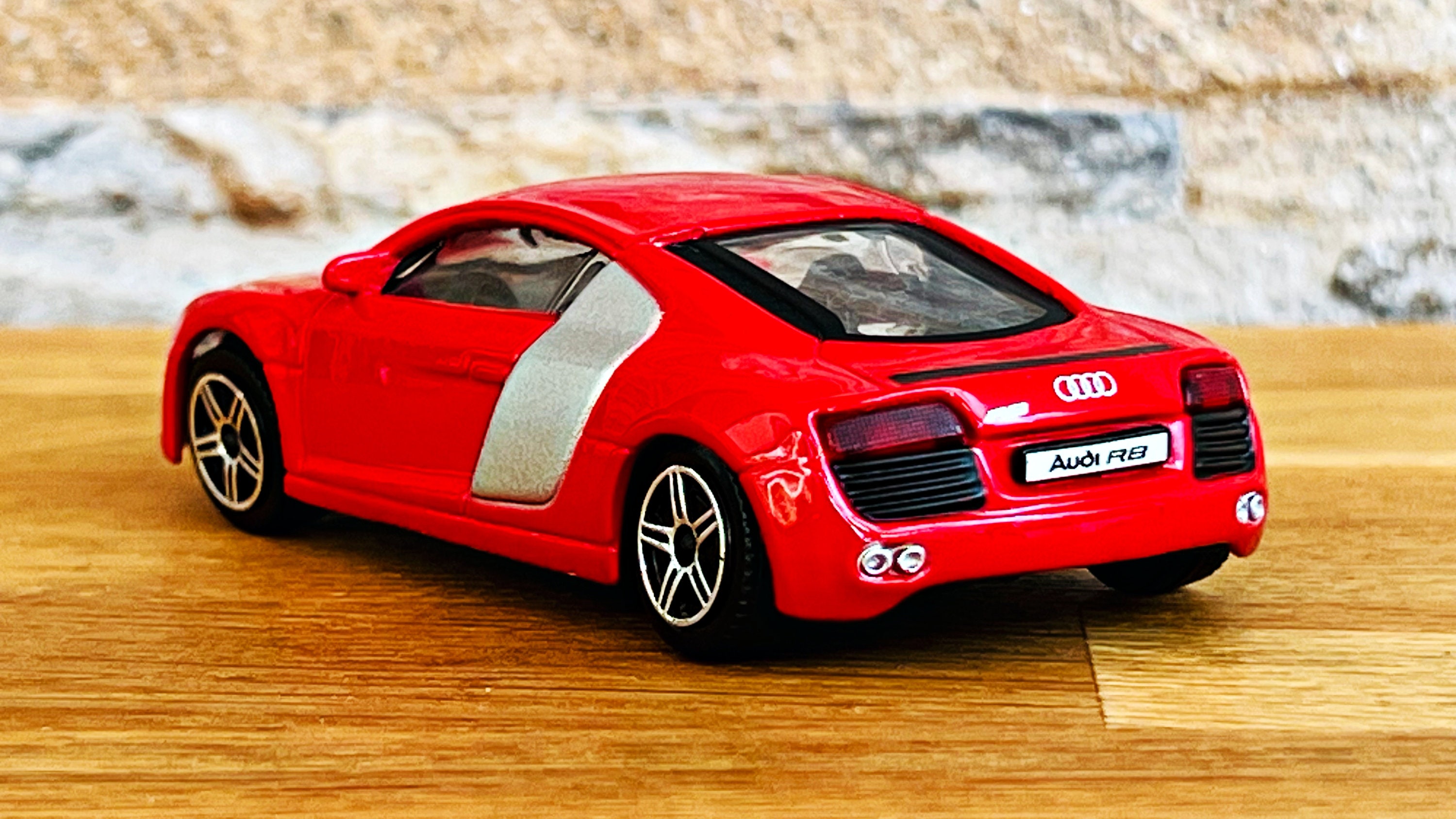 Audi R8 , Model Car, 1/43 Scale Model Car, 1/43 Diecast