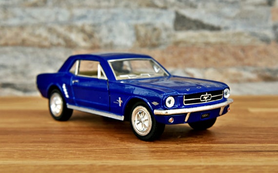 Ford mustang miniature pas cher hotsell