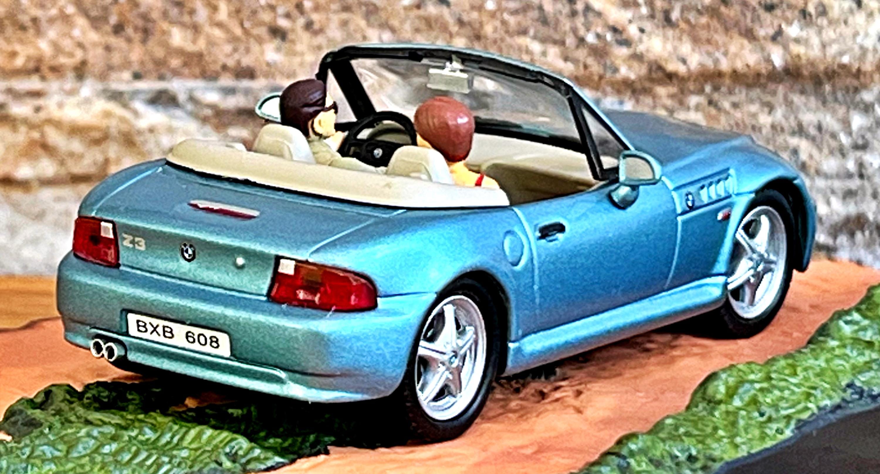 BMW Z3, 007 James Bond Collection Car, Vintage Diecast Car, Scale