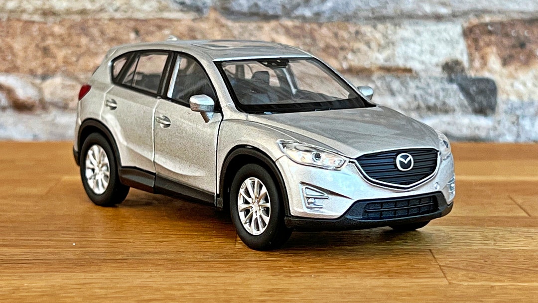 Hi Story 1/43 Mazda CX-5 Sports Appearance 2021 Machine Gray