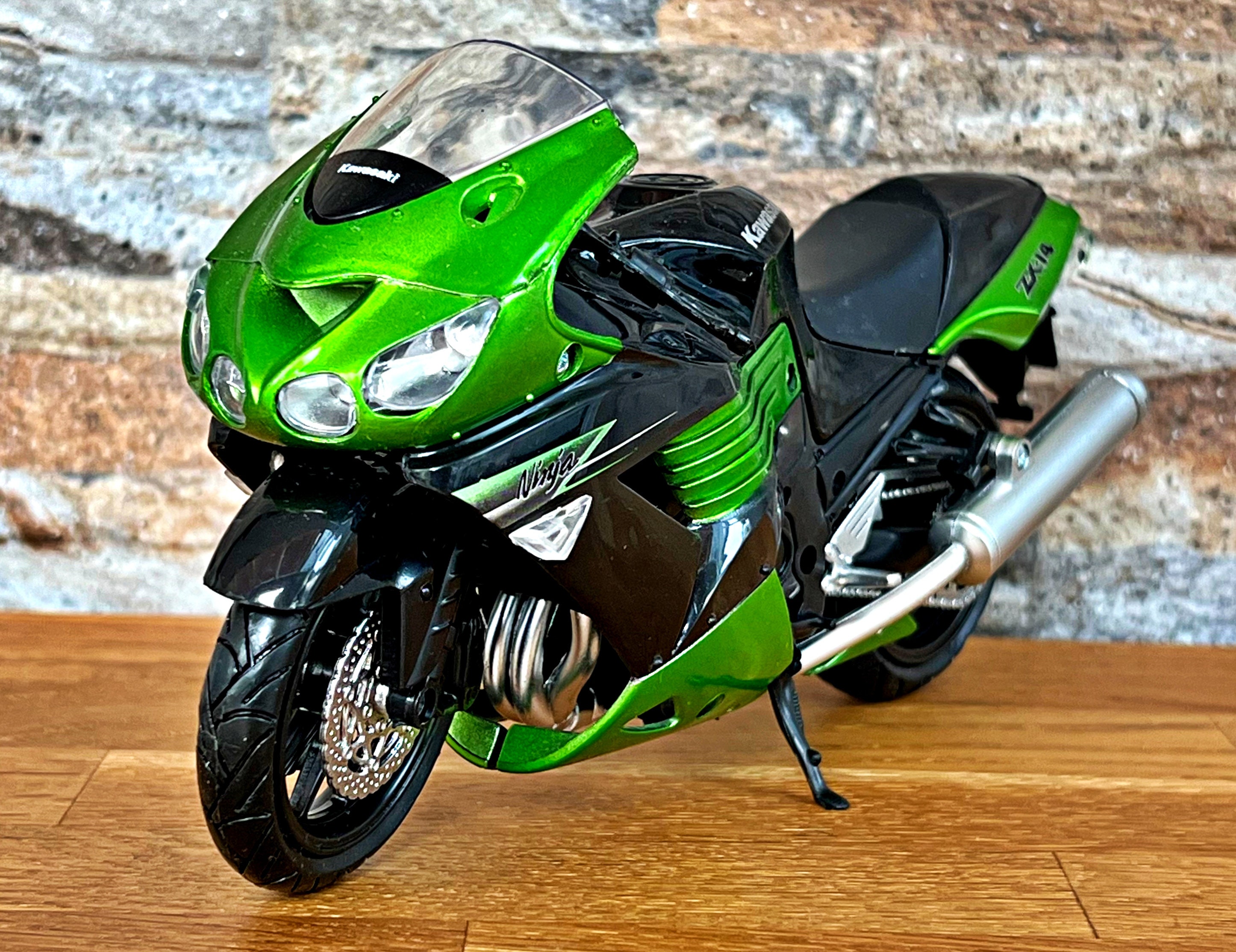 カワサキ ZX 14 2011、スケール 1/12 ダイキャスト バイク、1/12 ダイ