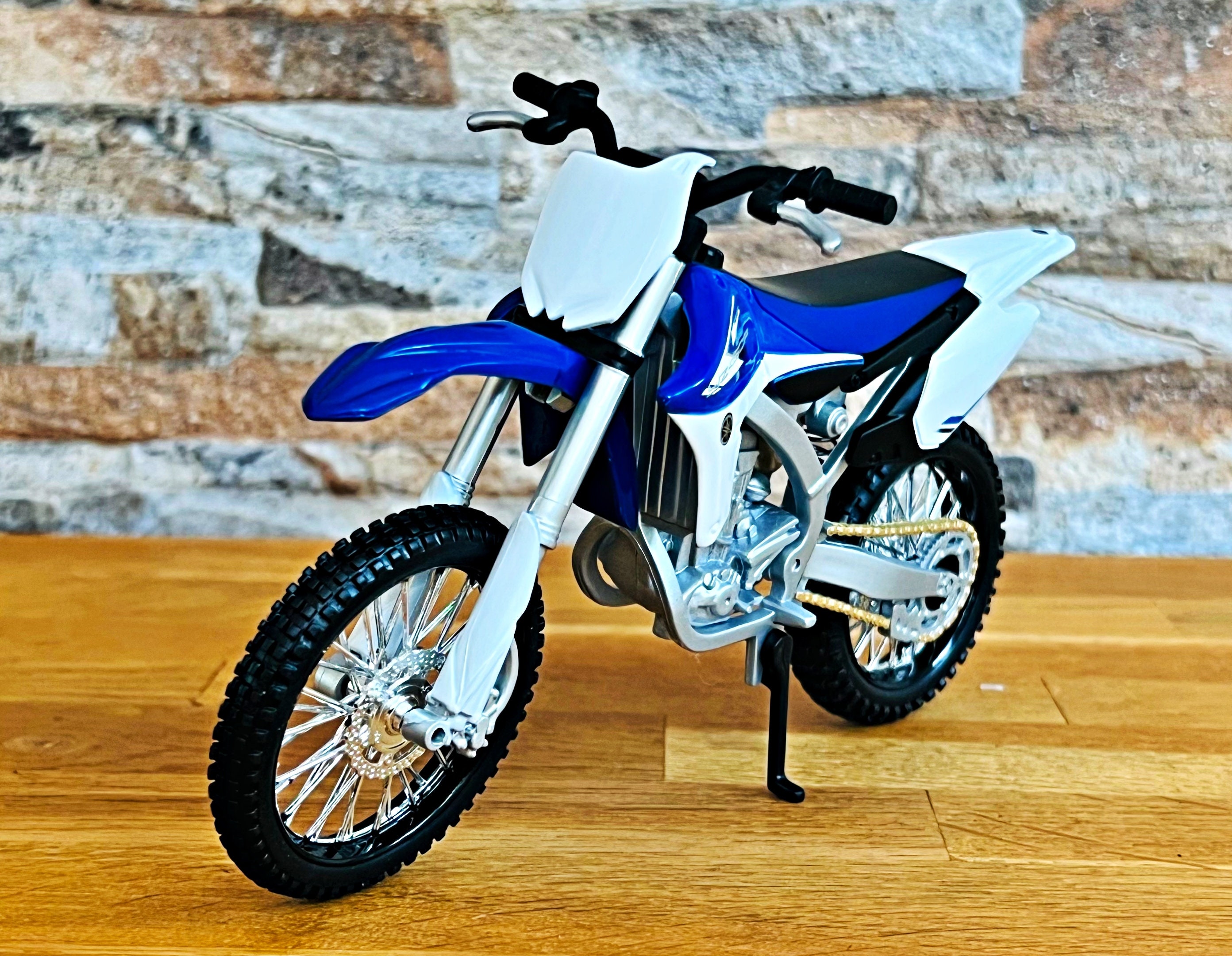 ヤマハ YZ450F ダイキャストモデルバイク、1/12スケール、マイスト