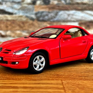 Mercedes Benz SLK 350 Diecast Model Car | 1:32 Scale Replica