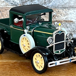 1931 Ford Model A Pick up , Vintage Model Car, Vintage diecast car, scale model car, car collection, Collection item, 1930&#39;s, Ford Die cast