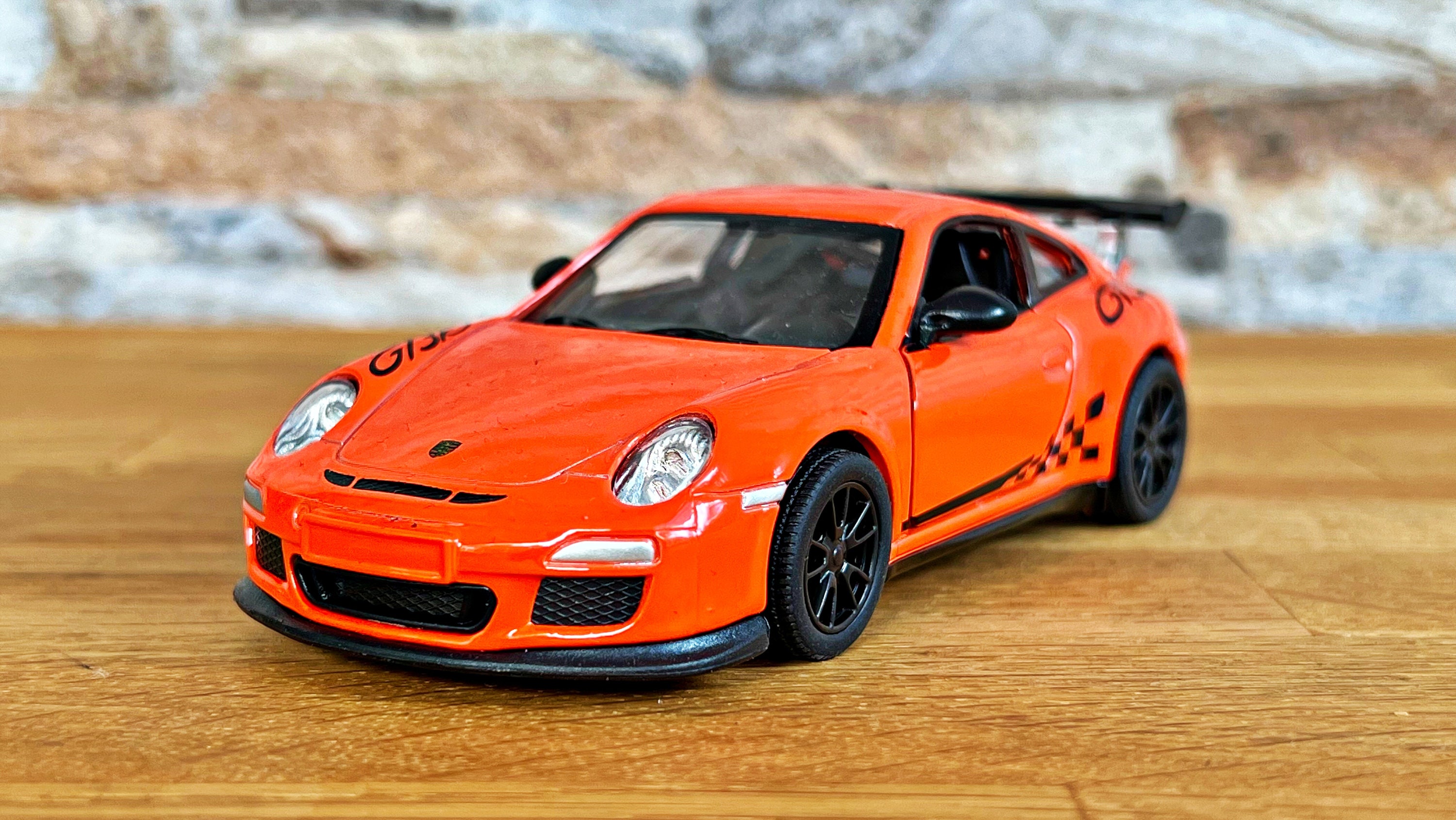 ポルシェPORSCHE SUPER GT300 2010 il_fullxfull.4301679711_89fv.jpg