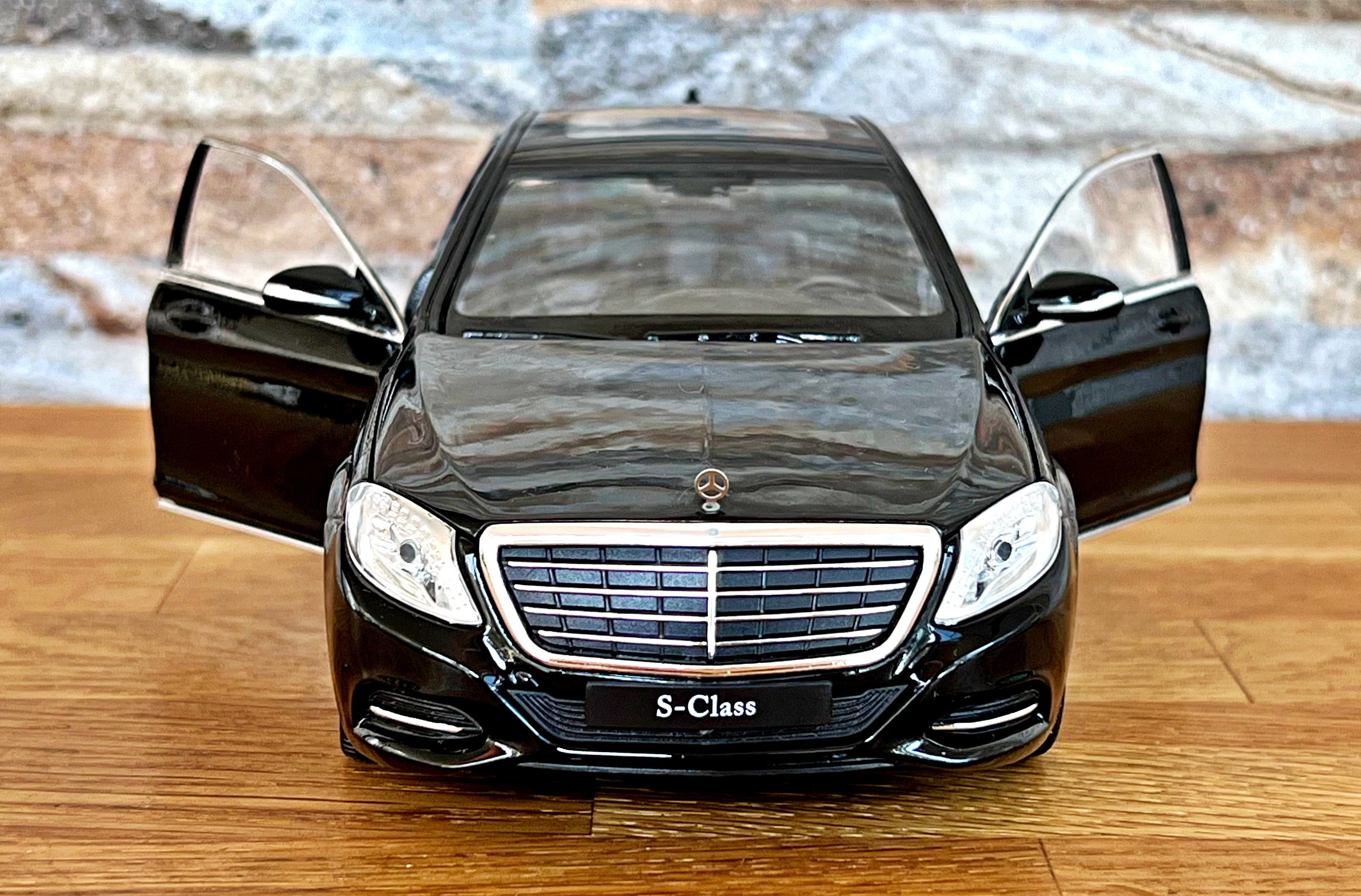 Mercedes Benz S Class, Model Car, Die Cast Car, Scale 1/24 Diecast