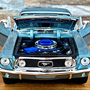 Ford Mustang GT 1968, Model Car, Diecast Car, 1/18 Scale Model Car ...