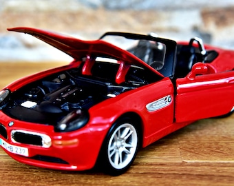 BMW Z8 | 1/24スケールモデルカー | ダイキャストカー | BMWダイ