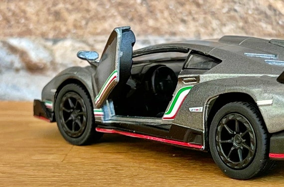 ランボルギーニ ヴェネーノ、モデルカー、1/36 ダイキャストカー、1/36