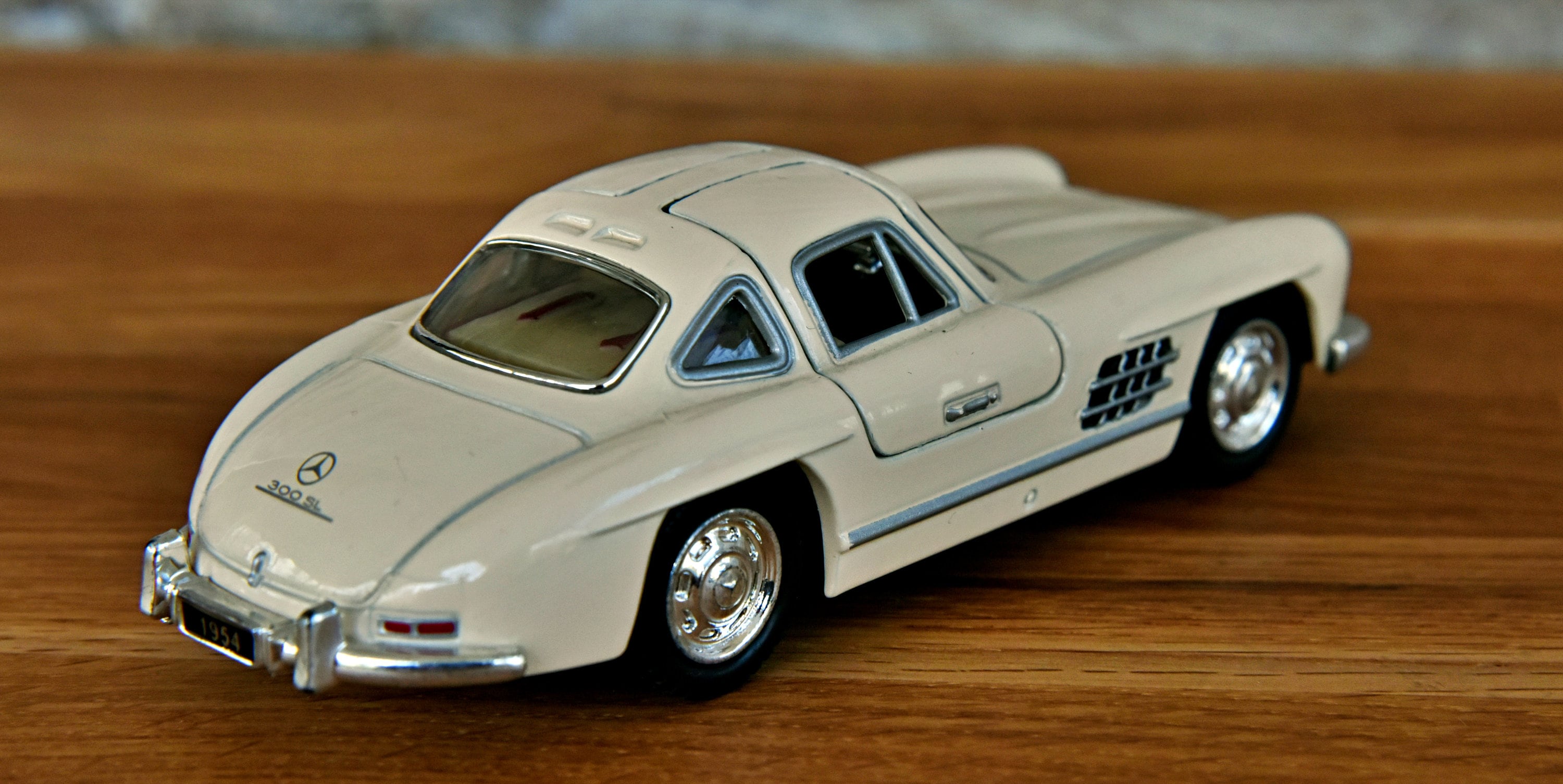 Mercedes Benz 300 SL 1954 | 1/36 Scale Model Car | Diecast