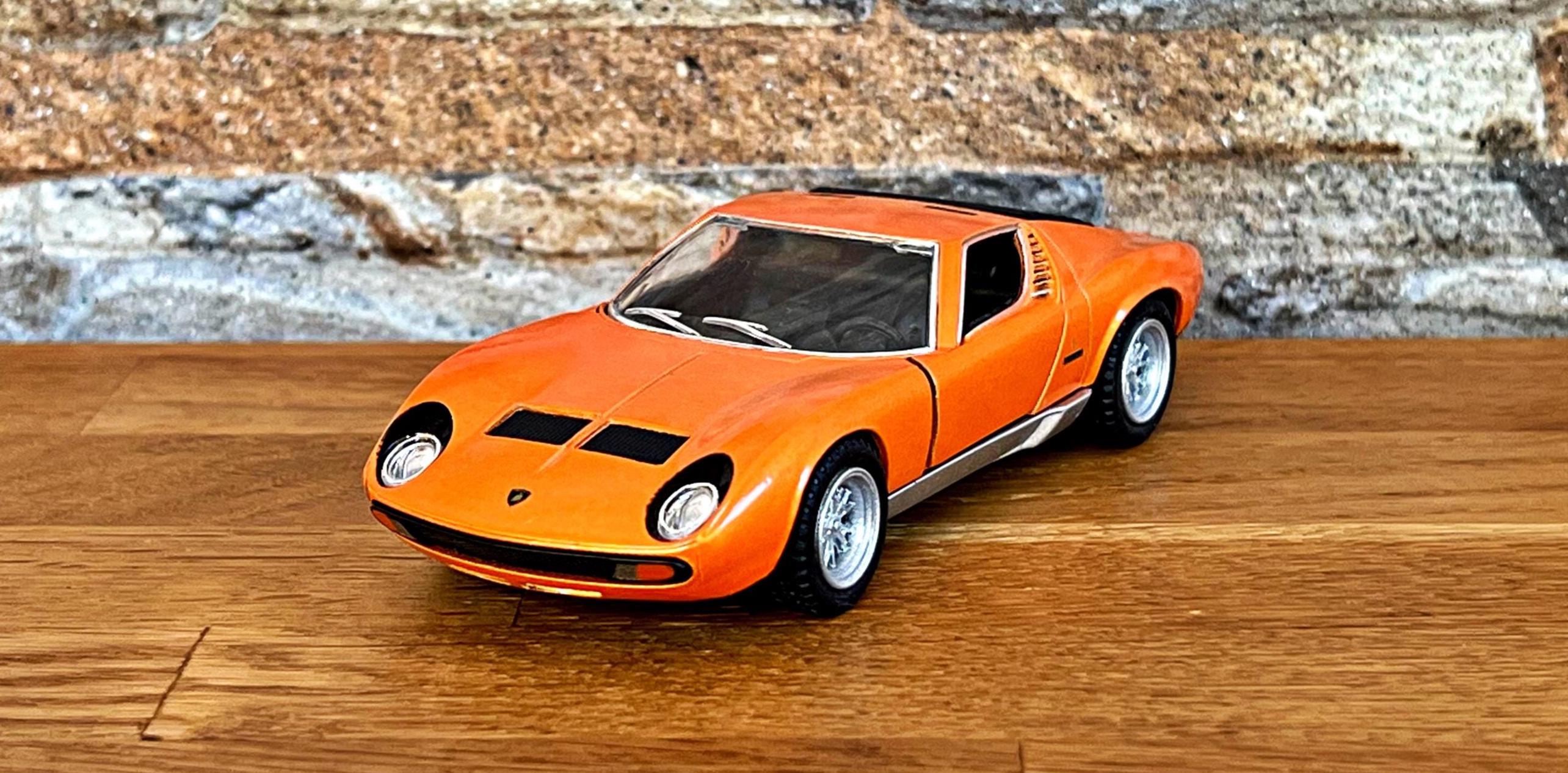 LAMBORGHINI MIURA P400 SV ミニカー Lamborghini Miura P400 SV 1971 | 1/34 Scale Model Car | Vintage