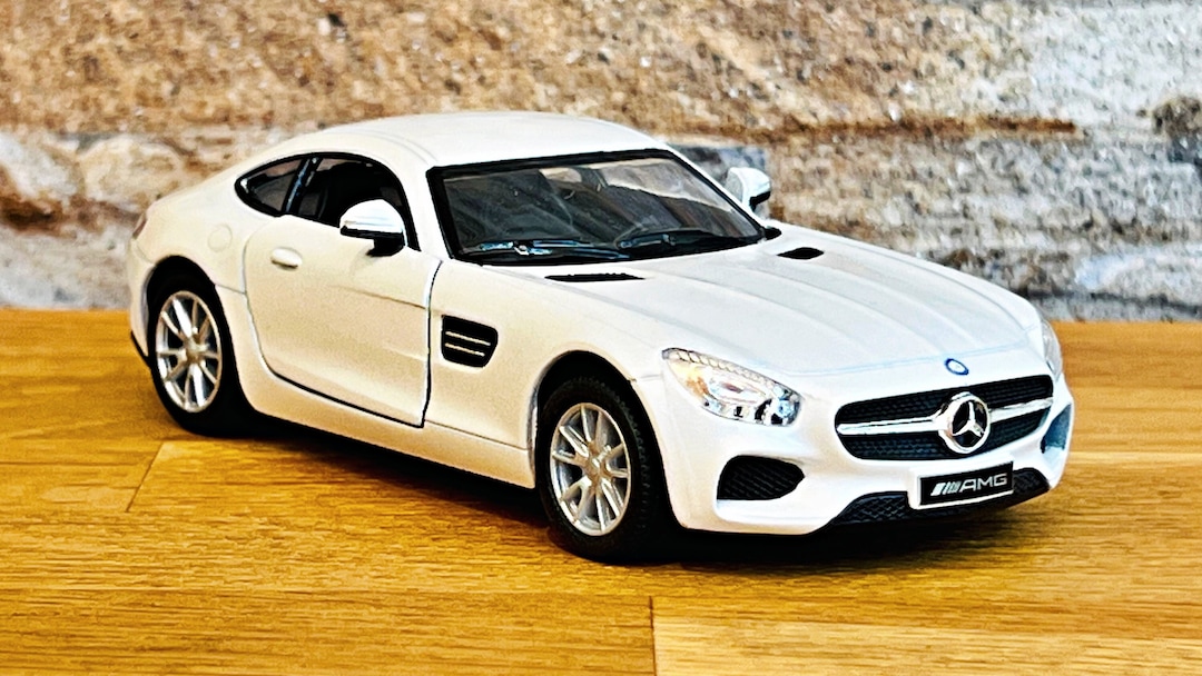 Mercedes Benz AMG GT | 1/36 Scale Model Car | Mercedes Benz Diecast ...
