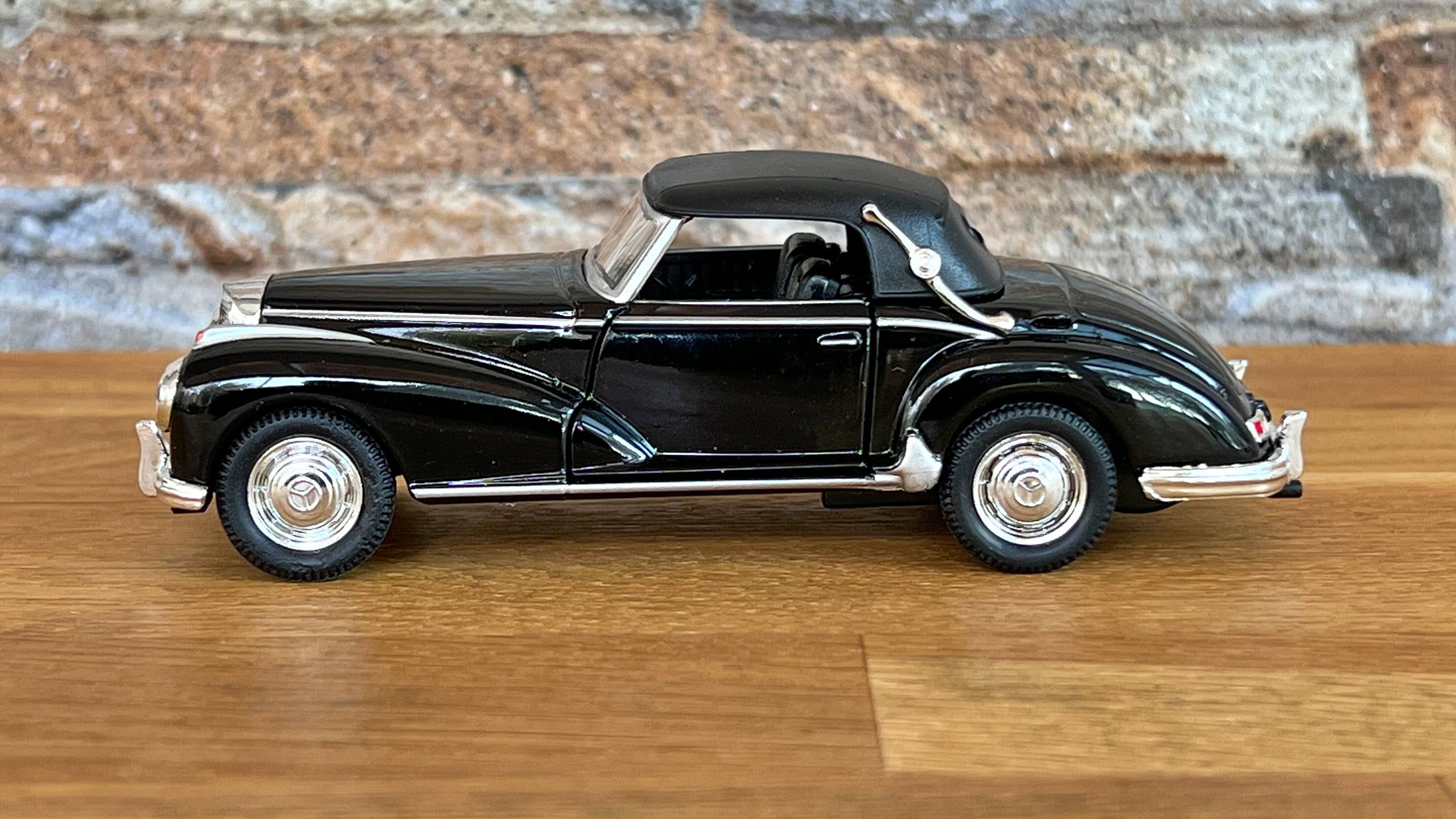 Mercedes Benz 300S 1955 | 1/36 Scale Diecast Car | Old Car Model