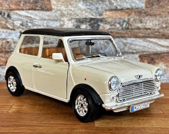 Mini Cooper 1969 | 1/18 Diecast Model Car | 1/18 Scale Model Car