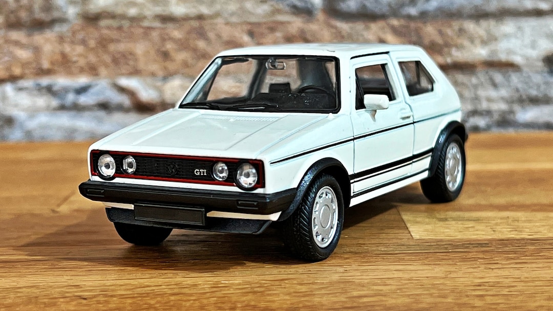 Volkswagen Golf 1 GTI , Model Car, Scale 1/36, 1/36 Diecast Car , Vintage Collectible Car, VW