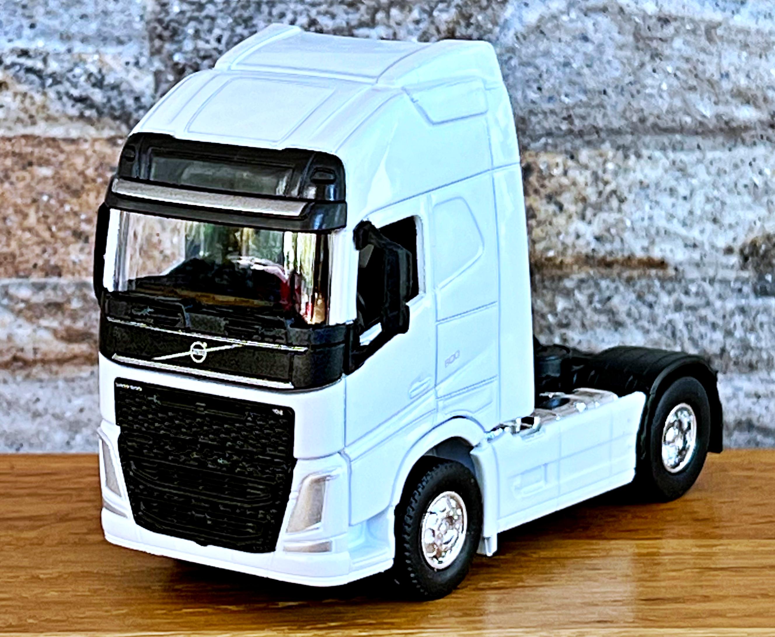 Volvo FH | Diecast Car | Model Car | 1/64 Scale Model Truck | Die