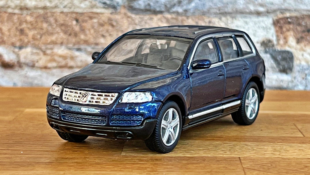 Volkswagen Touareg 2003 | Model Car | 1/38 Diecast Car | 1:38