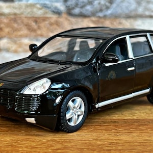 Porsche Cayenne Turbo , model metal car, scale 1/38,  1/38 diecast item, diecast car, collection item, Porsche, die cast model car