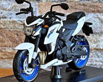 Suzuki GSX-S750 ABS , scale 1/18 Model motorcycle, diecast collection, 1/18 die cast model motorcycle, Suzuki Diecast Model