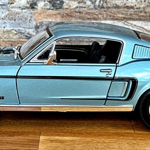 Ford Mustang GT 1968, Model Car, Diecast Car, 1/18 Scale Model Car ...