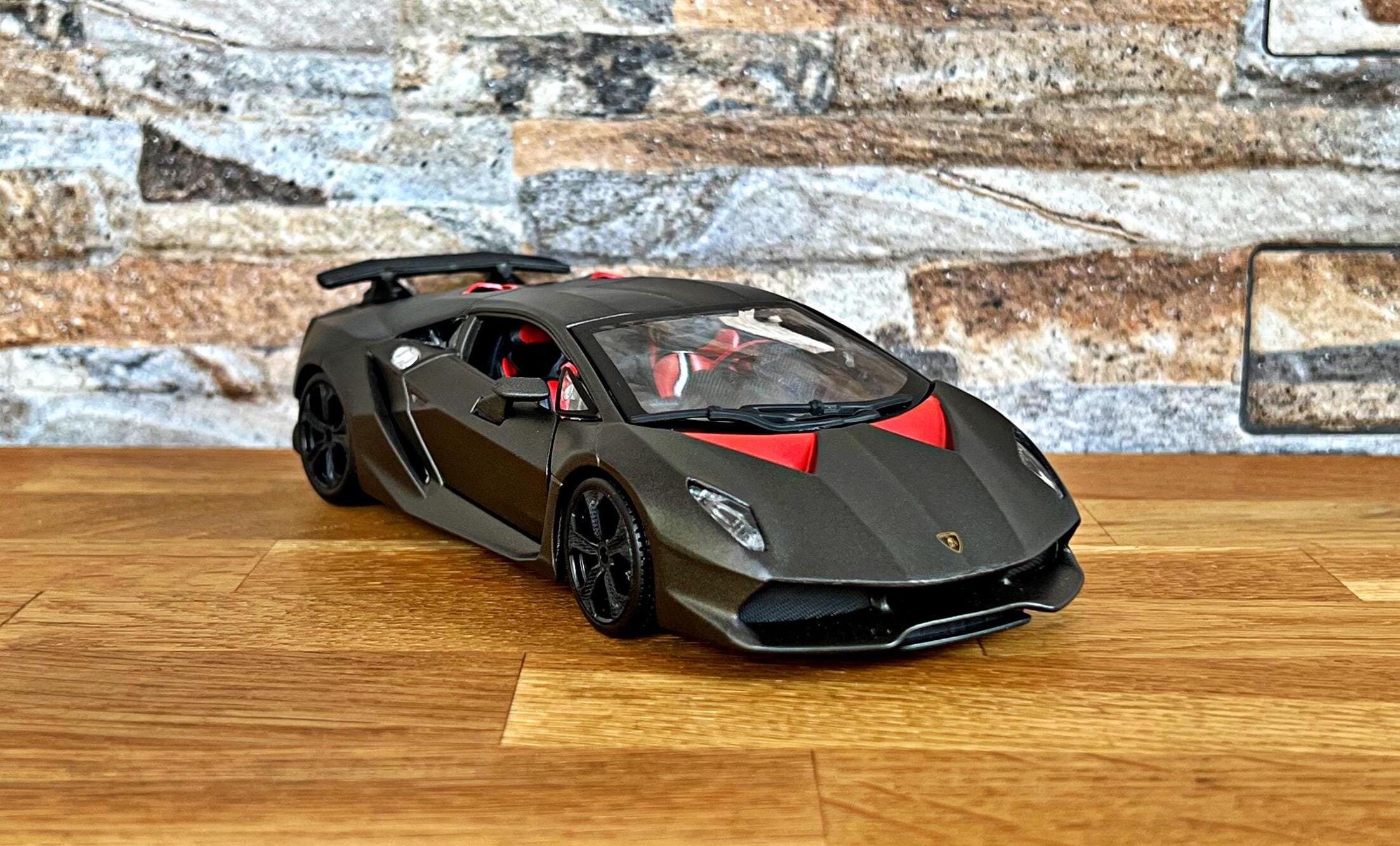 1/43 ランボルギーニ セスト エレメント(ブラック)フル開閉モデル ランボルギーニ セスト エレメント | モデルカー | ダイキャストカー