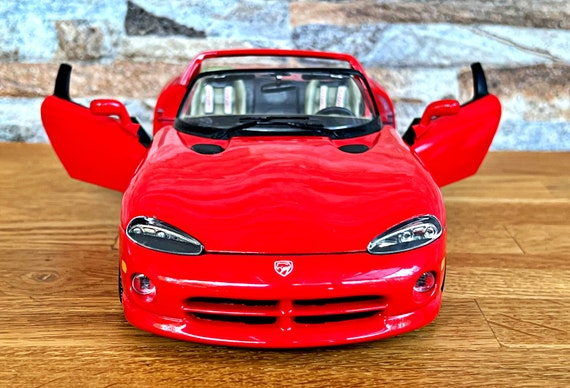 うーburago Dodge Viper 1/18 アメリカ国旗デザイン burago Dodge