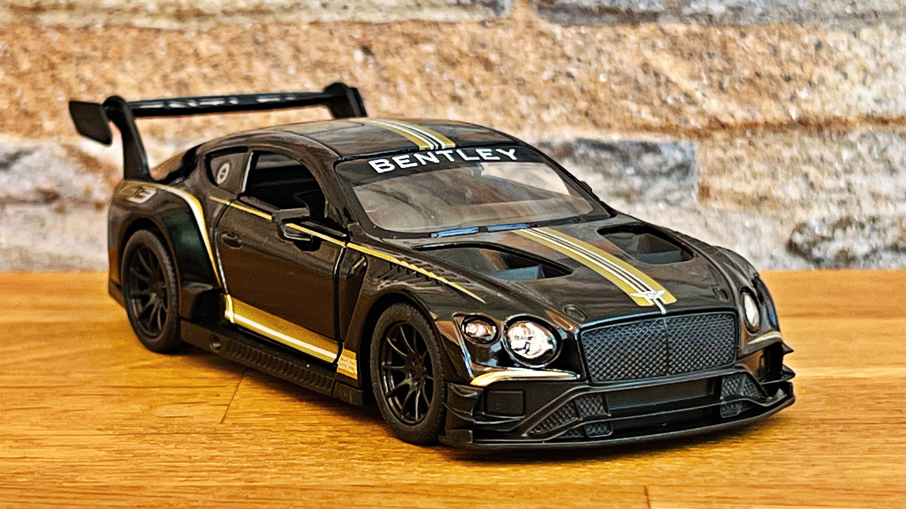 ミニカー MINI GT Bentley Continental GT3 #6 MINI GT x Pop Race 1/64 Bentley Continental GT3 #6 Phoenix