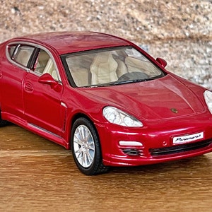 Porsche Panamera S | Modelauto | Miniatuurauto | Modelauto op schaal 1/40 | automodel | Miniaturen van auto | verzamelauto | Porsche Diecast