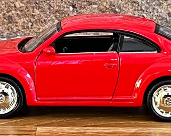 Volkswagen New Beetle 2012 | Model Car | 1/34 Diecast Car | 1:34